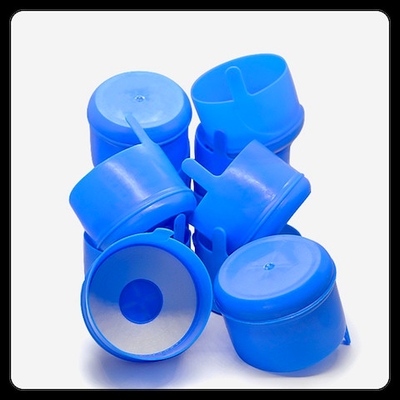 주문 푸른 Eco 우호적 5 갤런 물병은 ＬＤＰＥ HDPE TPE 물질로 모자가 씌워집니다 online manufacture