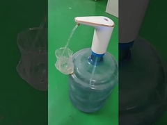 USB 재충전이 가능한 데스크톱 현명한 물 펌프 오토메틱 일렉트릭 물 디스팬서